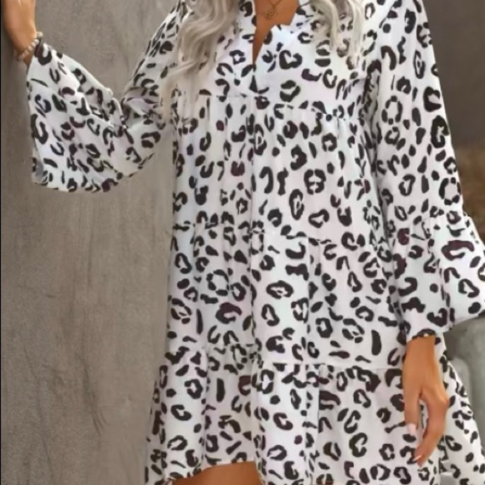 Bell Sleeve Tier Dress